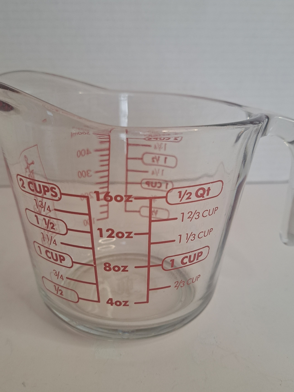 Vintage Anchor Hocking Measuring Cup Glass 2-Cup Red Lettering Hook Handle USA